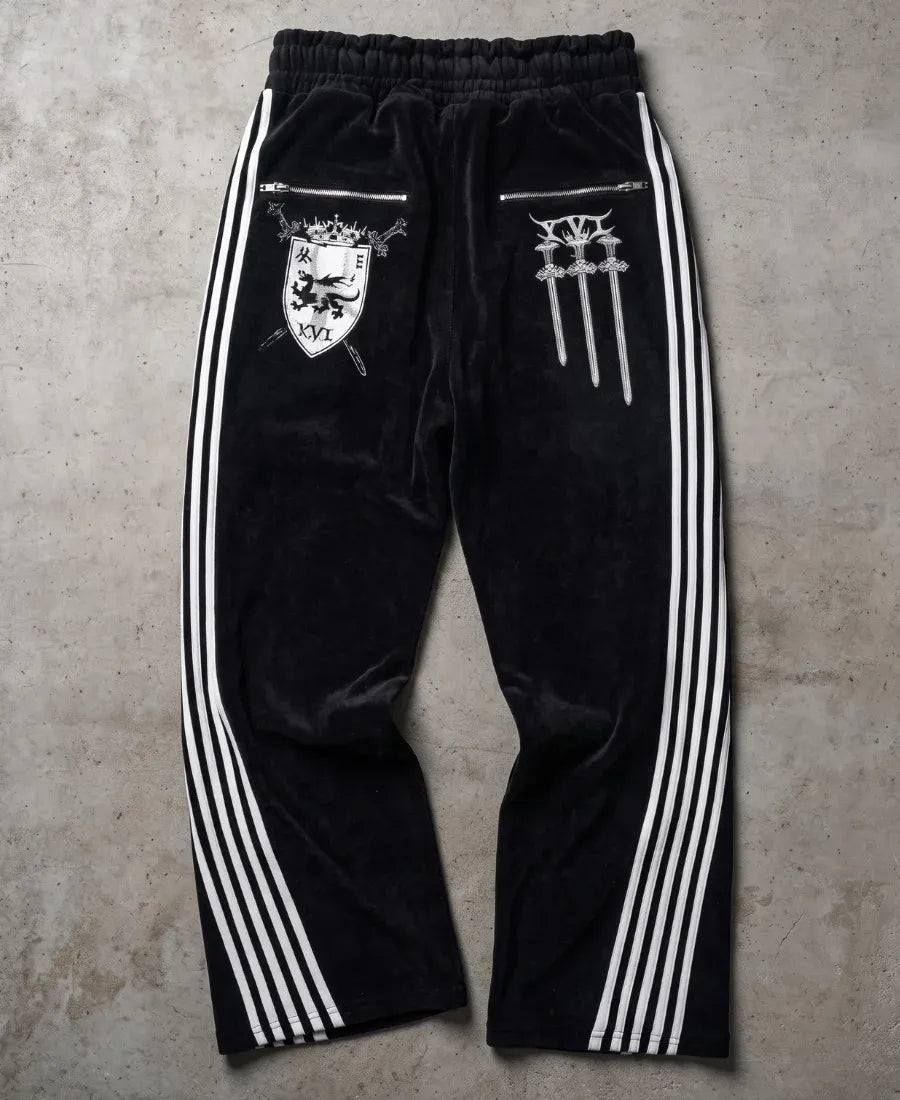 Knight's Crest Side-Stripe Eşofman
