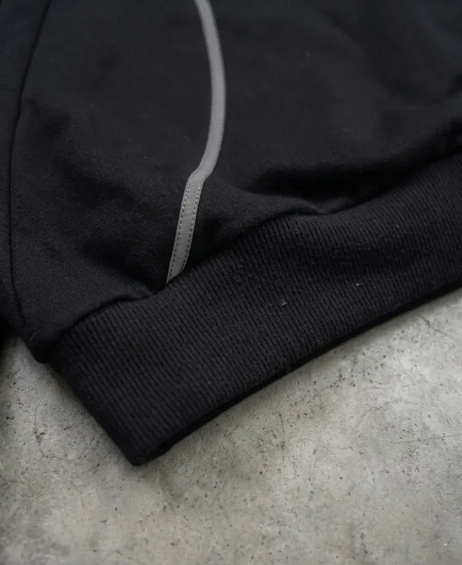 Void Line Sweatshirt