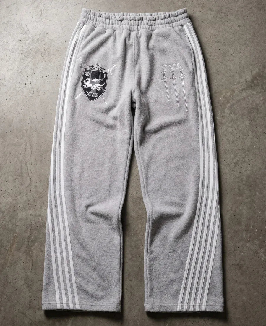 Knight's Crest Side-Stripe Eşofman